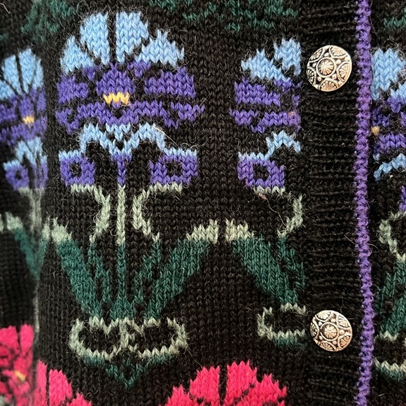 Deans Of Scotland | Vintage Floral Wool Cardigan (S-M) - Picture 9 of 12